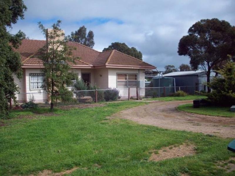 991 River Road, Antwerp VIC 3414