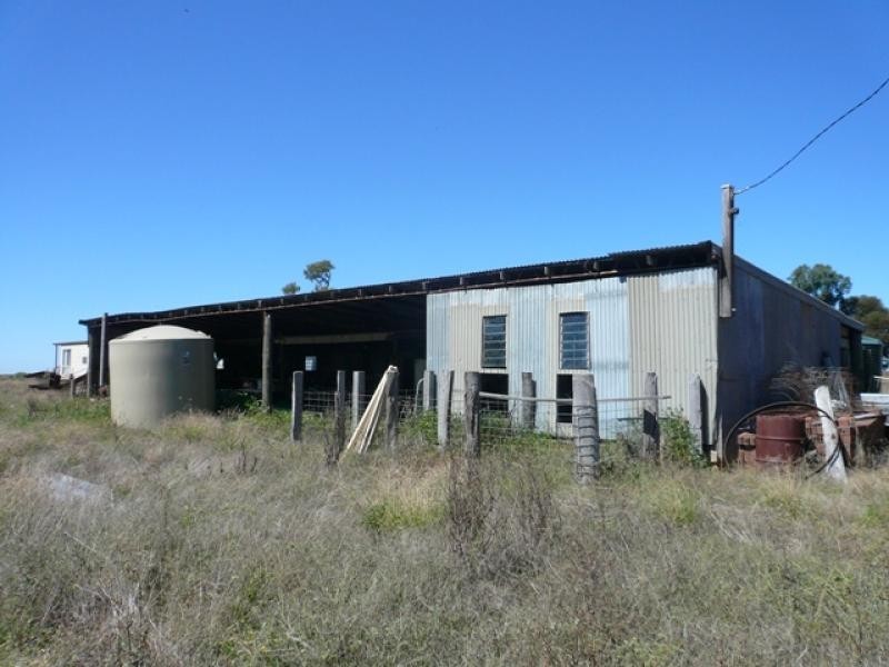 3281 Minyip St Arnaud Rd, Banyena VIC 3388