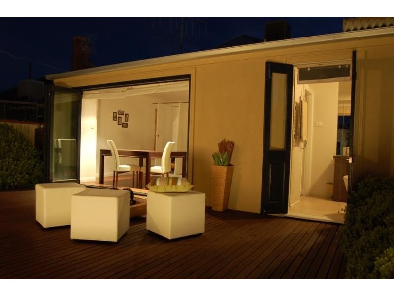 11 Muir Avenue, Kerang VIC 3579