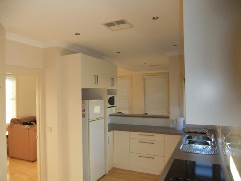 84 Canterbury Street, St Arnaud VIC 3478