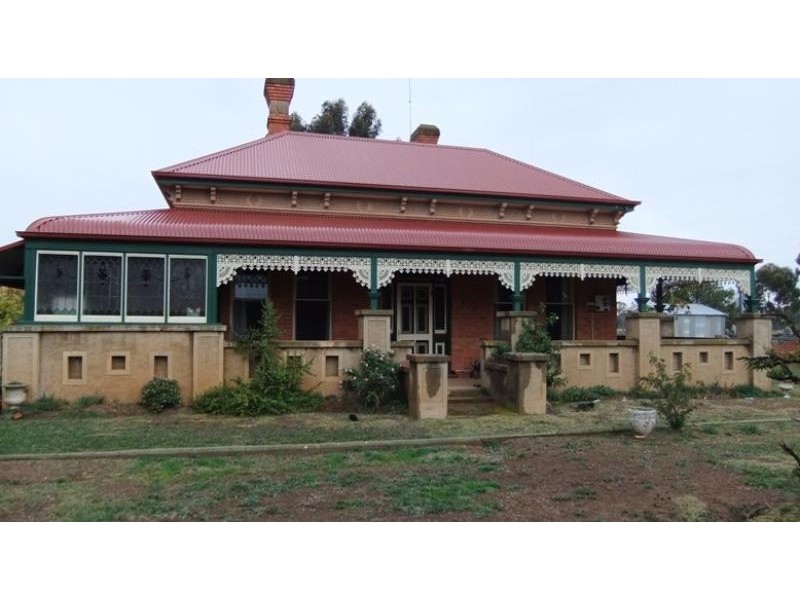 2483 Charlton Road, Coonooer Bridge Via, St Arnaud VIC 3478
