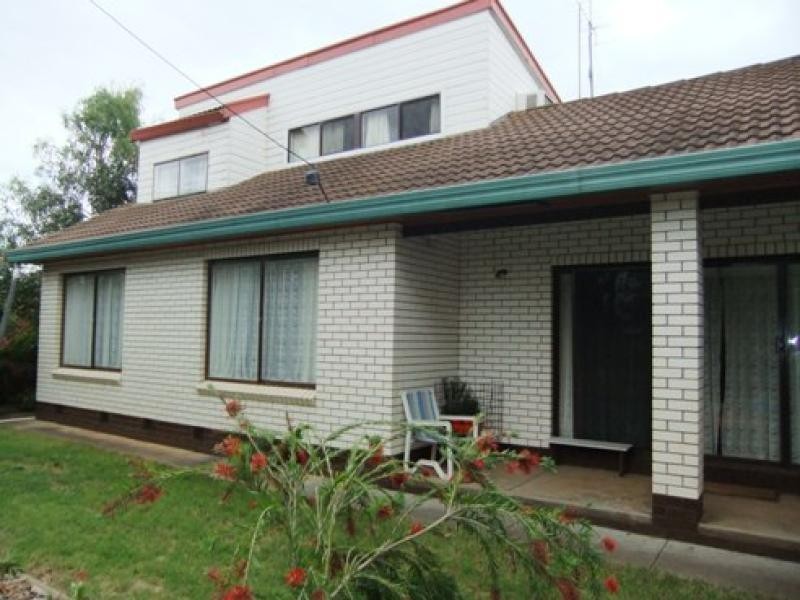 47-49 Elizabeth Street, Donald VIC 3480