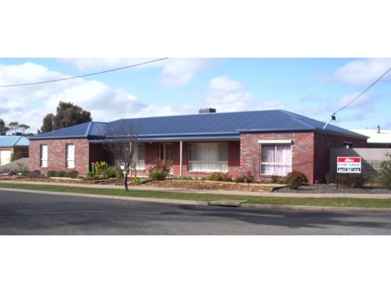 3 Florence Court, Donald VIC 3480