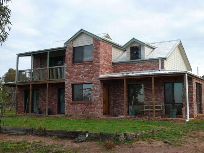 28 Grandview Street, Wycheproof VIC 3527