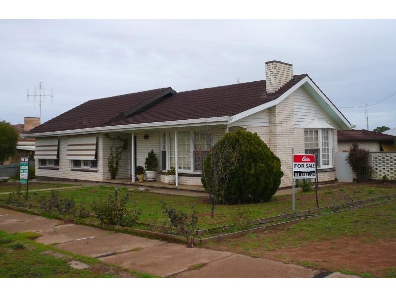 16 Chapel Street, Wycheproof VIC 3527