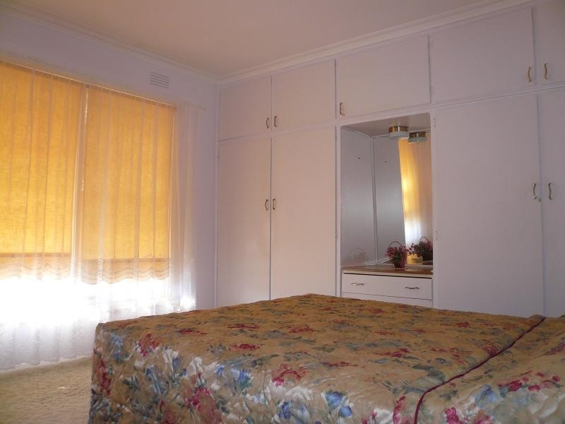 16 Chapel Street, Wycheproof VIC 3527