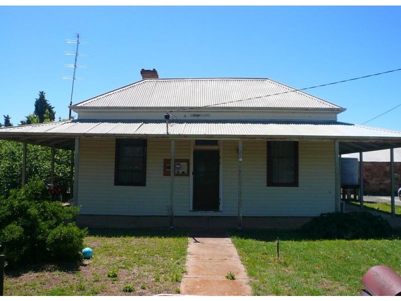 25 Camp Street, Wycheproof VIC 3527