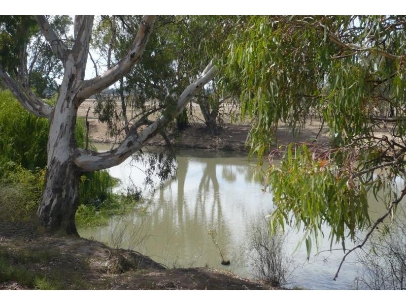 35 Marraboor Street,, Swan Hill VIC 3585