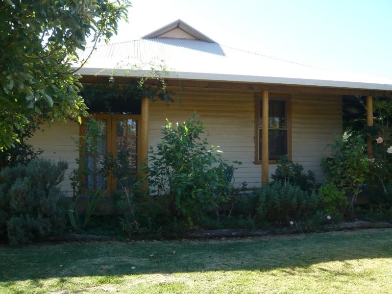 3094 Murray Valley Highway, Nyah VIC 3594