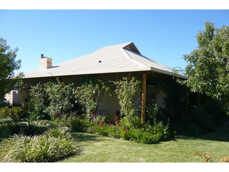 3094 Murray Valley Highway, Nyah VIC 3594