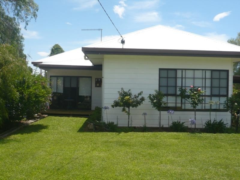 10 View Street, Lalbert VIC 3542