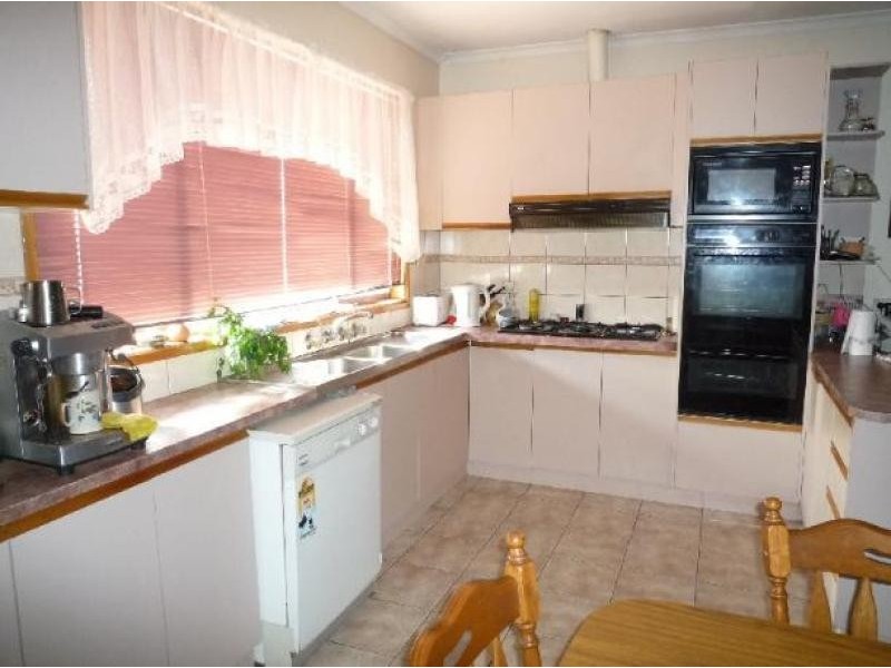 432 Cumnock Road, Tresco West VIC 3584