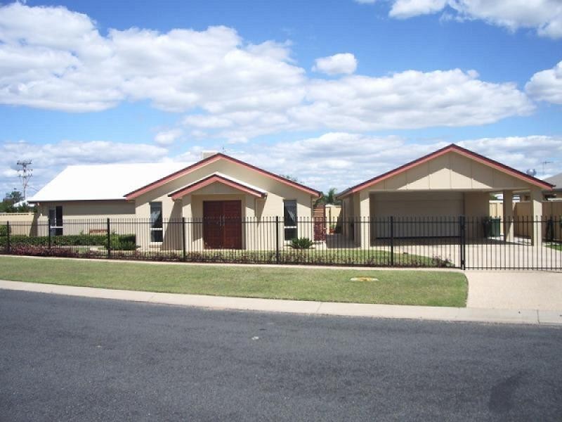 45 CRINUM CRESCENT, Emerald QLD 4720
