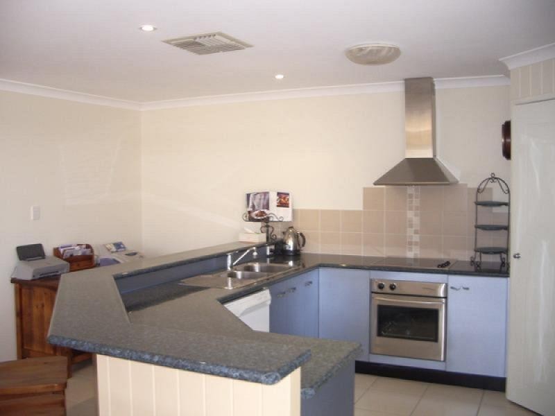 45 CRINUM CRESCENT, Emerald QLD 4720