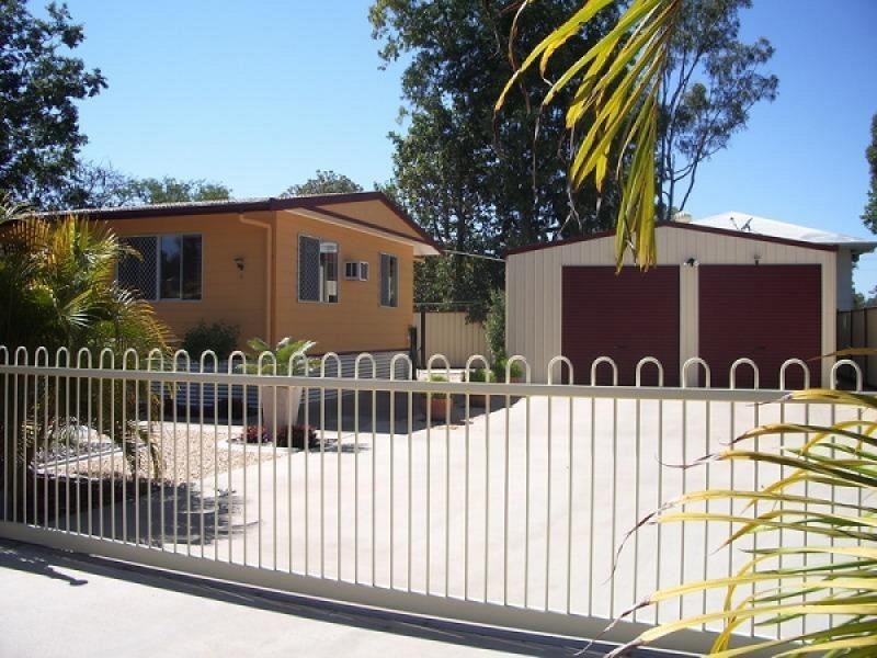 4 EXPELLER COURT, Emerald QLD 4720