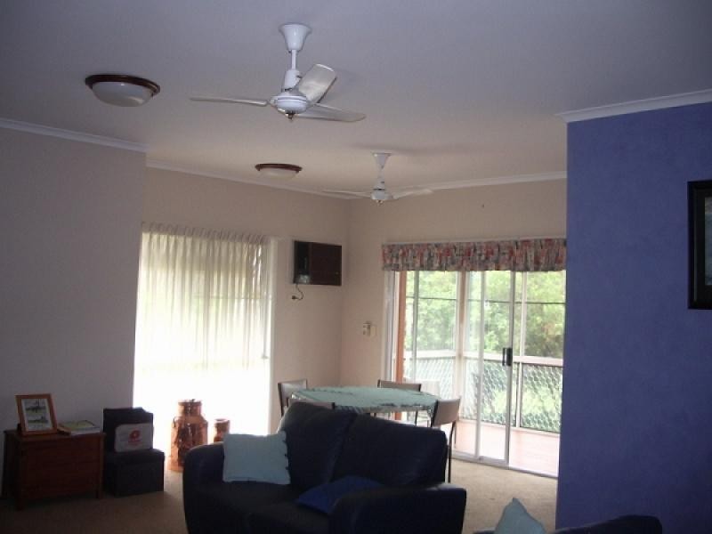 4 COLLEEN AVENUE, Emerald QLD 4720