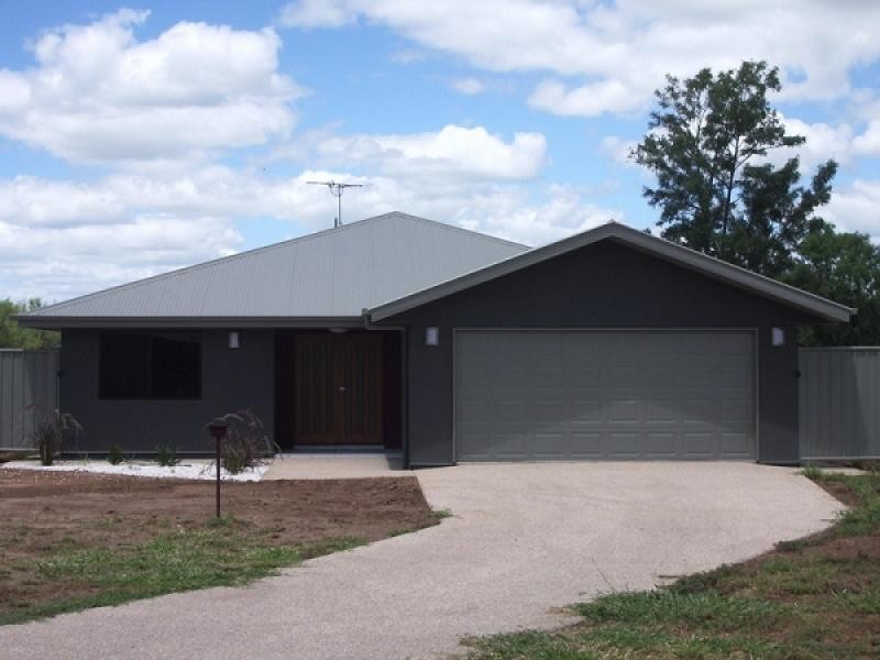55 WHITE STREET, Emerald QLD 4720