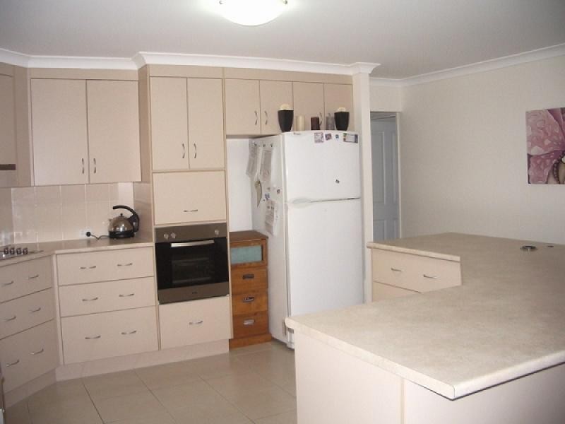 25 SILICA ROAD, Emerald QLD 4720
