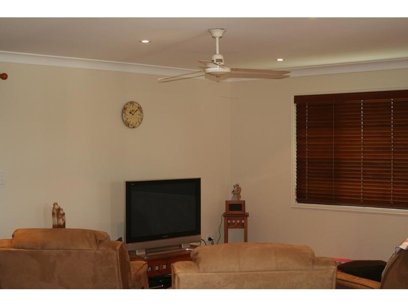 11 NEWELL COURT, Capella QLD 4723