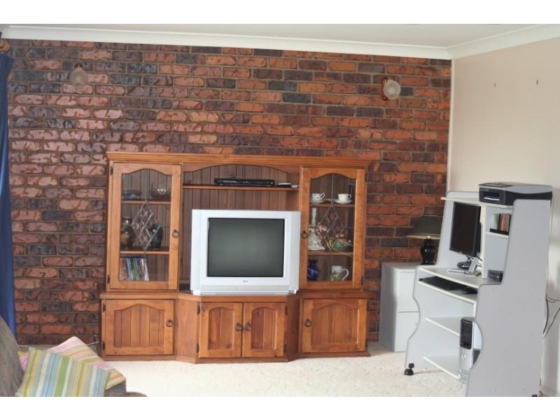 22 COWAN CRES, Emerald QLD 4720