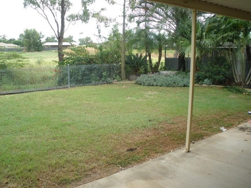 66 Staal Crescent, Emerald QLD 4720