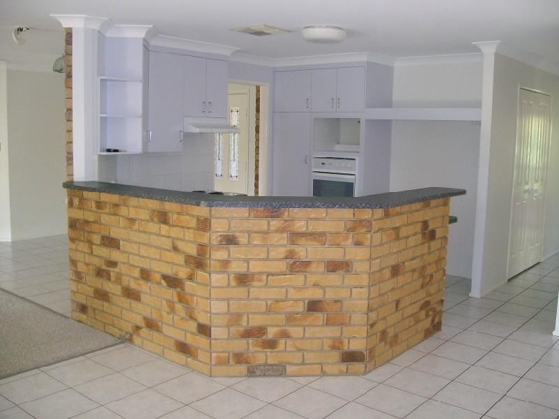 66 Staal Crescent, Emerald QLD 4720