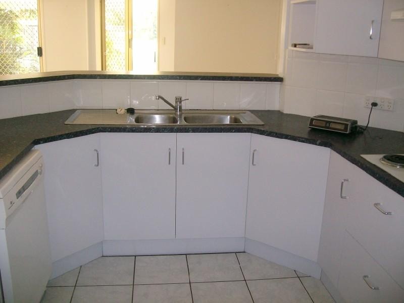 66 Staal Crescent, Emerald QLD 4720