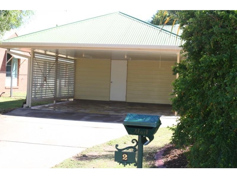 2 Chalmers Crescent, Emerald QLD 4720