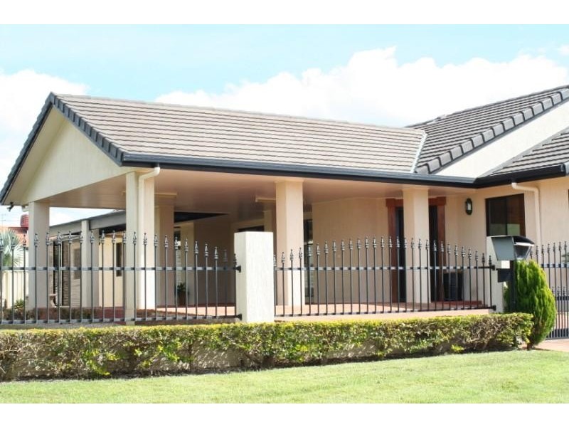 5 Dodd Drive, Emerald QLD 4720