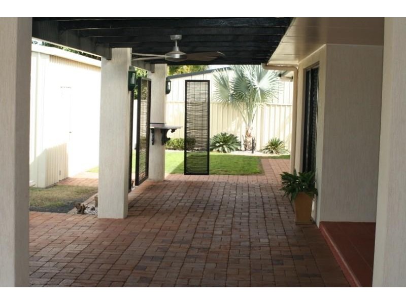 5 Dodd Drive, Emerald QLD 4720