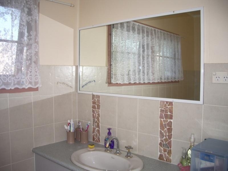 7 Harris Street, Emerald QLD 4720