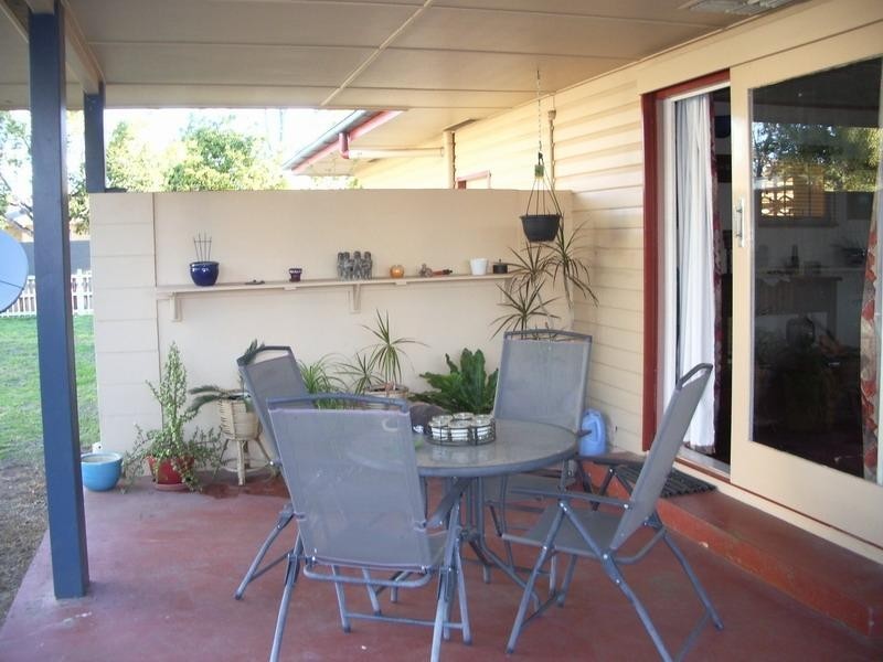 7 Harris Street, Emerald QLD 4720