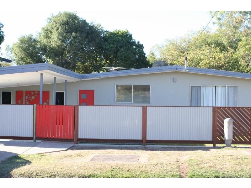 31 Harris Street, Emerald QLD 4720