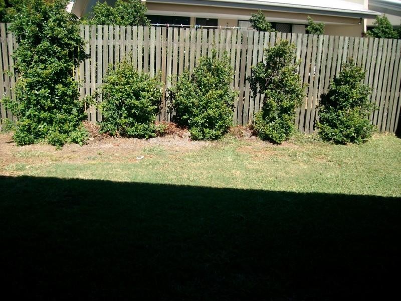 Unit 2/16 Riverview Street, Emerald QLD 4720