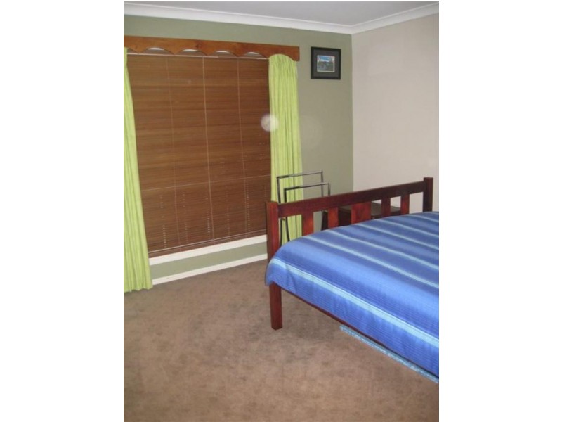 12 Statesman Drive, Emerald QLD 4720