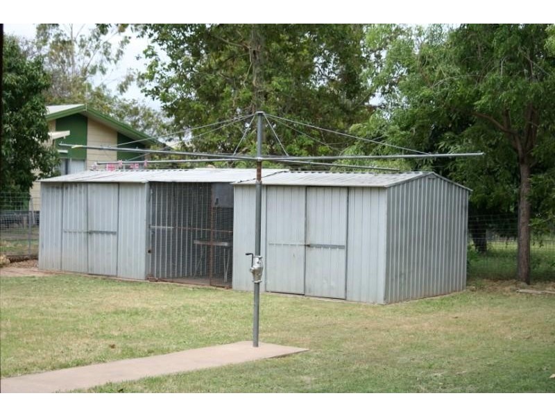 97 Opal Street, Emerald QLD 4720
