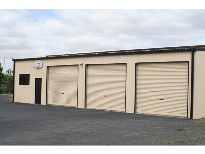 4 Peppertree Lane, Emerald QLD 4720