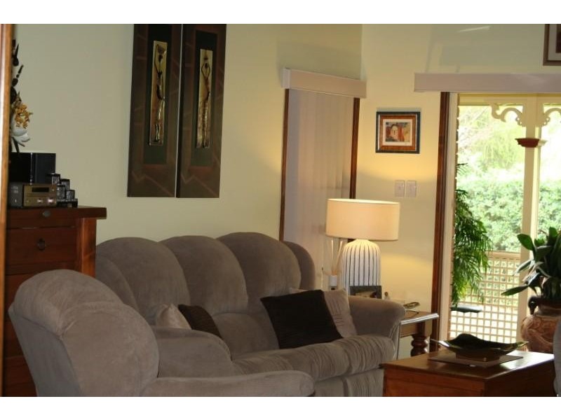 7 Egan Street, Emerald QLD 4720