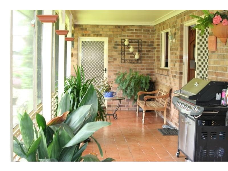 7 Egan Street, Emerald QLD 4720