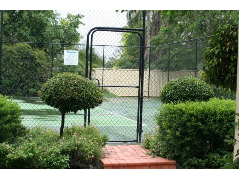 7 Egan Street, Emerald QLD 4720