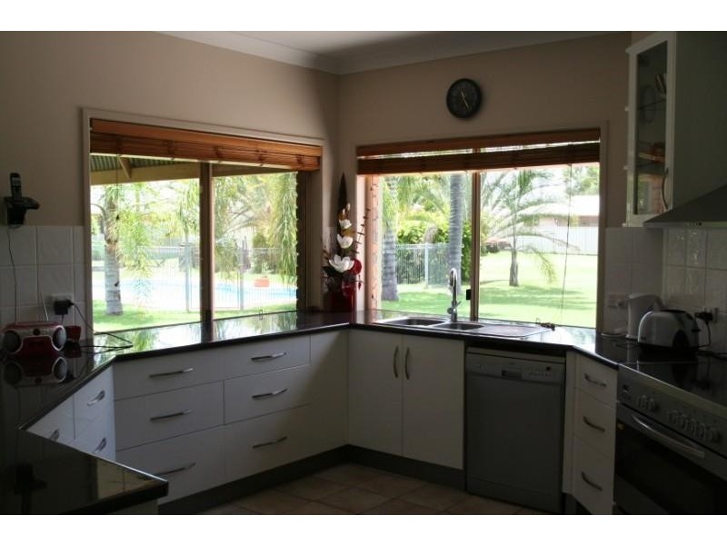 12 Quinn Street, Emerald QLD 4720