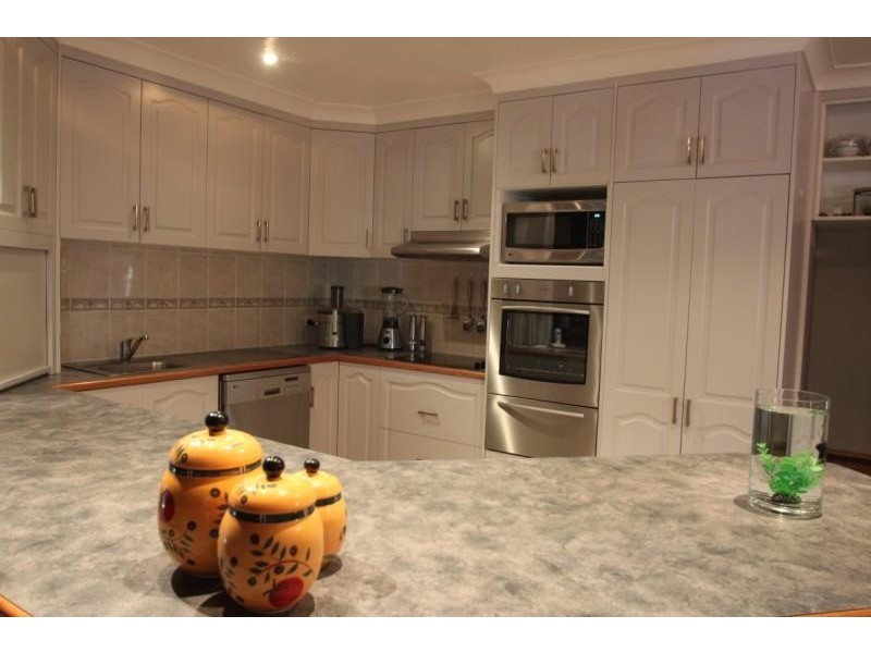 60 Long Street, Emerald QLD 4720