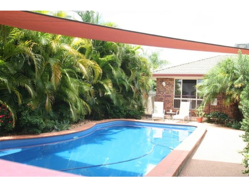 60 Long Street, Emerald QLD 4720