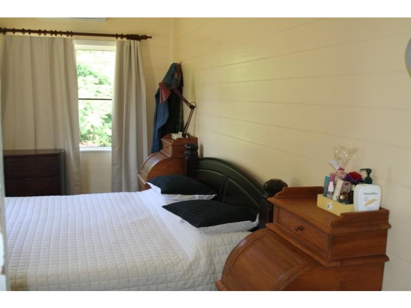 16a Crendon Street, Emerald QLD 4720