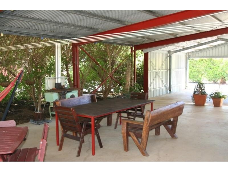 16a Crendon Street, Emerald QLD 4720