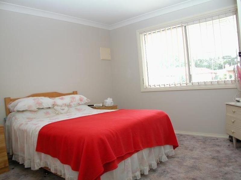 10 Renown Avenue, Shoalhaven Heads NSW 2535