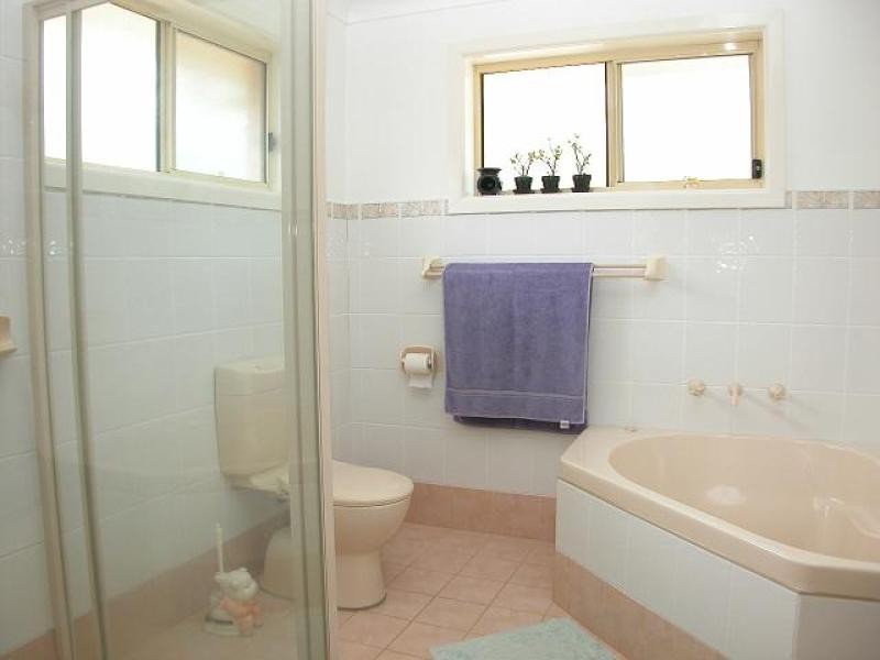 42 Scott Street, Shoalhaven Heads NSW 2535