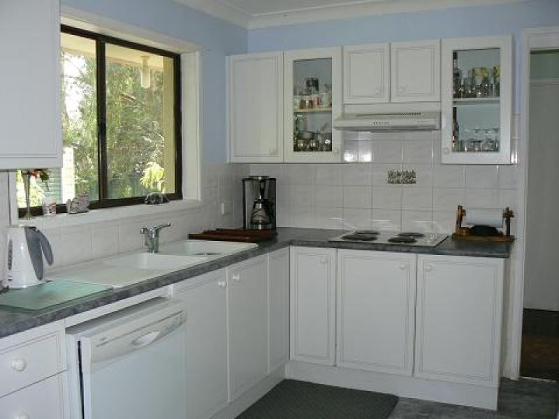 11 Mathews Street, Shoalhaven Heads NSW 2535