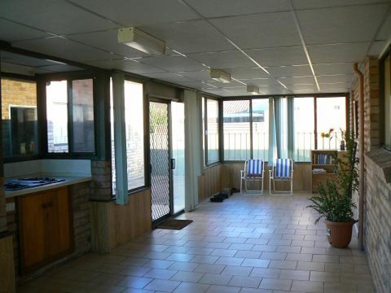 9 Gray Close, Shoalhaven Heads NSW 2535