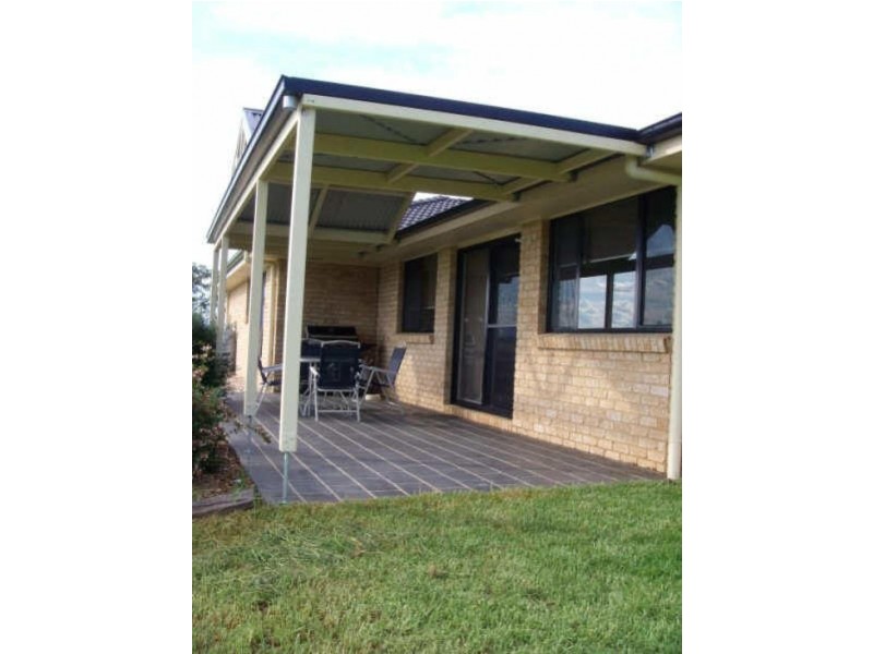 5 Koma Place, Bega NSW 2550